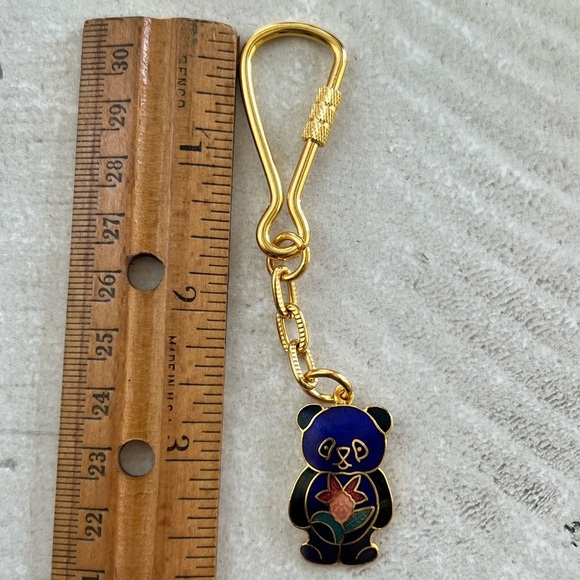 Vintage Cloisonné Gold and multi color Cute Teddy Bear Key Chain Like new - Picture 4 of 5